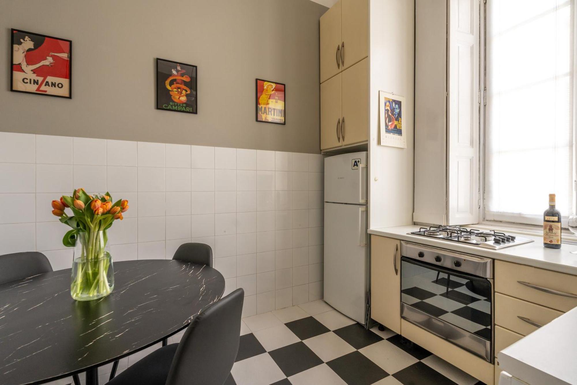 Nerino House, Elegante E Tranquillo Appartamento A 5 Minuti Dal Duomo มิลาน ภายนอก รูปภาพ